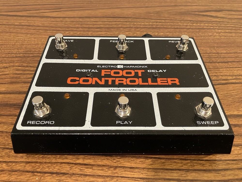 2010s Electro Harmonix 16 Second Digital Delay Effect Pedal W/Controller Adapter