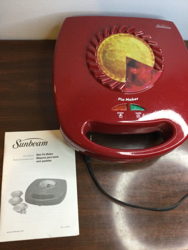 Sunbeam 4 Mini Pie Maker Red Complete, Tested, Works Model:  FPSBPMM980