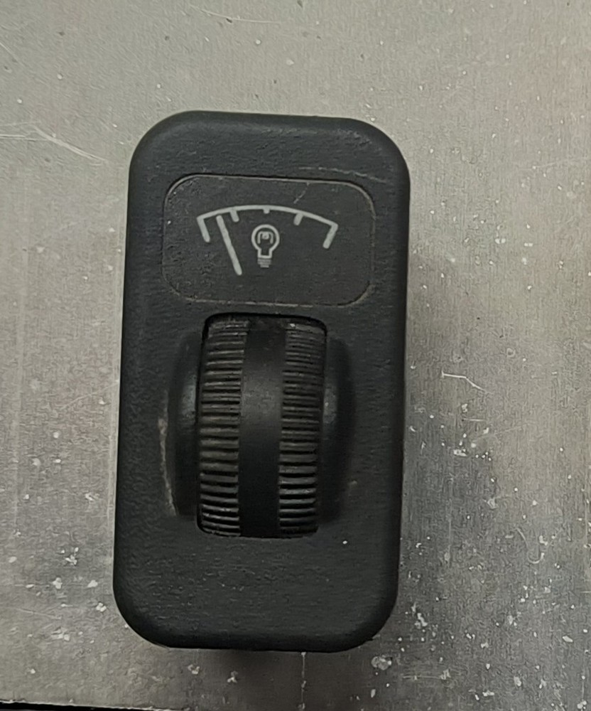 PETERBILT Q27-6018 SWITCH-DIMMER CONTROL TAG# 52641