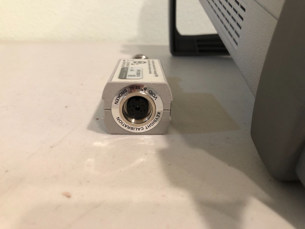Agilent/Keysight N1914A EPM Series Power Meter+E9300A E-Series Avg power sensor