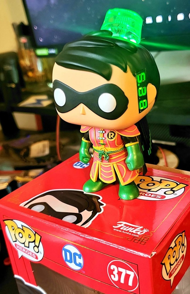 DC Comics Robin Custom Bass Knob