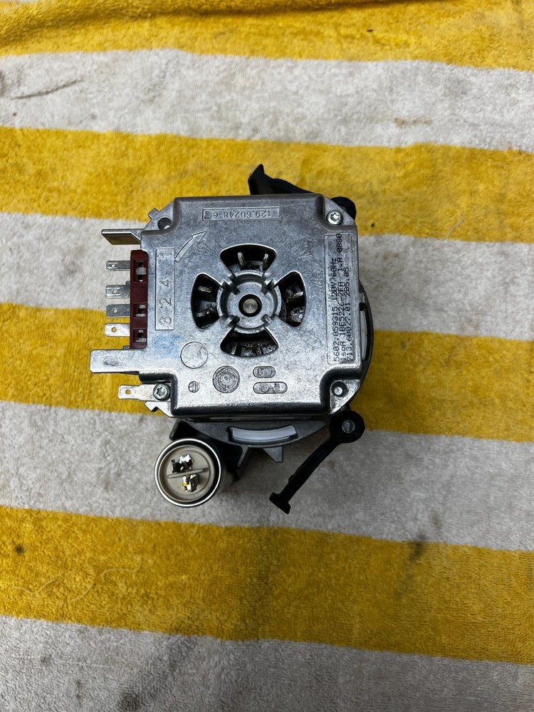 Bosch 00442548 Dishwasher Pump Circulating, Plastic damage