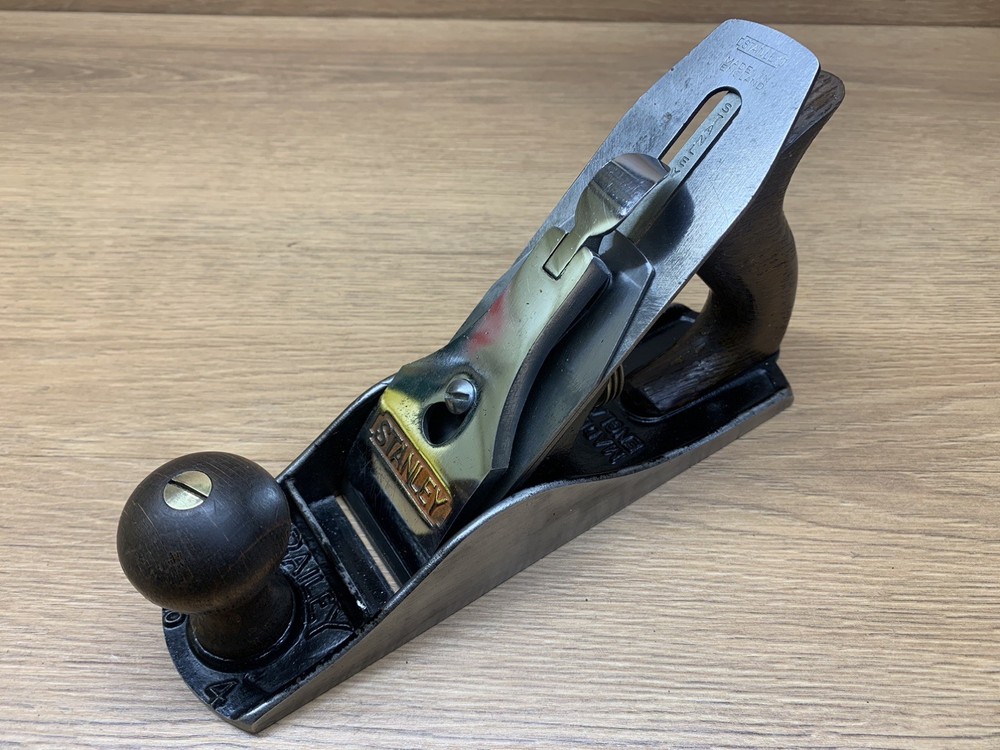 Vintage Stanley Bailey Plane - No 4 Nice Condition