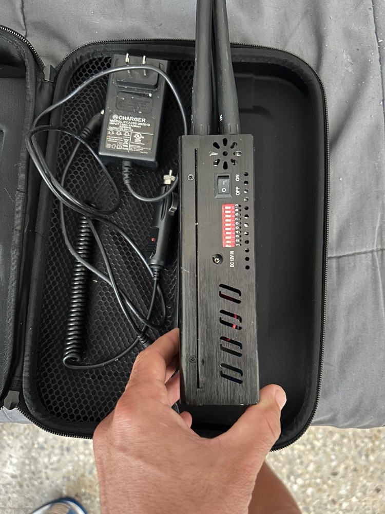 anti spy self security tool signal 5g