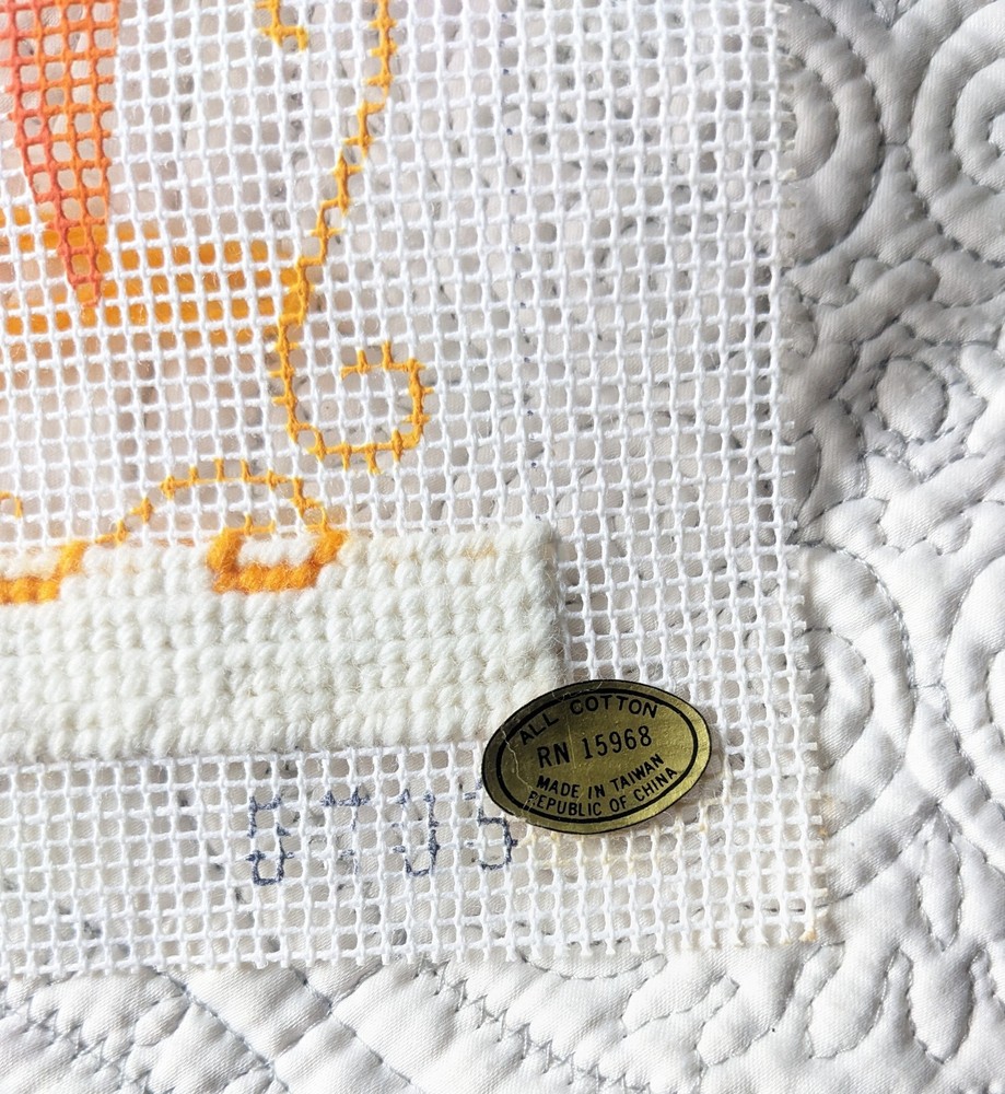 Vtg Coats & Clark Orange Carrots Needlepoint Canvas Spring Easter Art Partial**