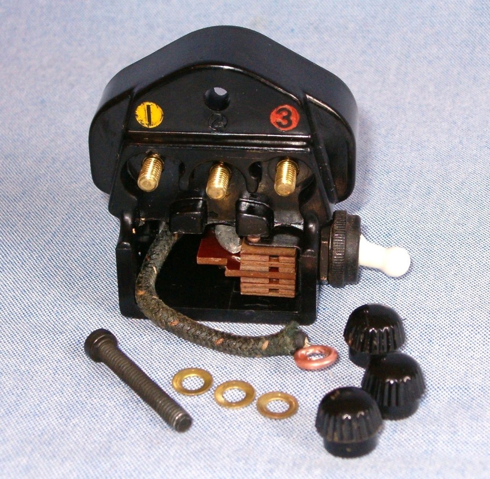 Original Singer 201-2 Sewing Machine Power Terminal Block Plug & Light Switch