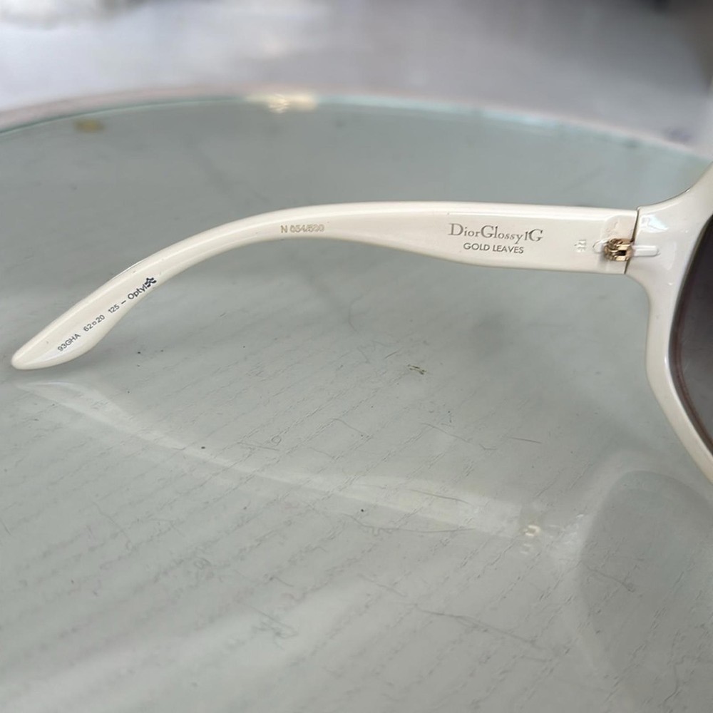 Dior oversized gold sunglasses- no case