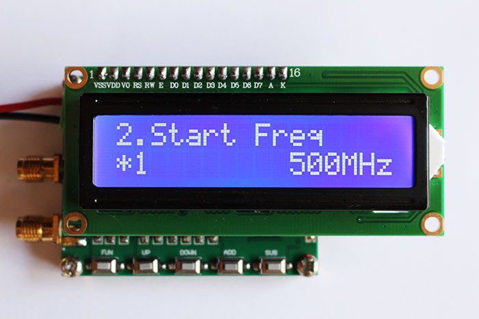 RF signal generator with sweep function RF signal generator 140MHz~4.4GHz