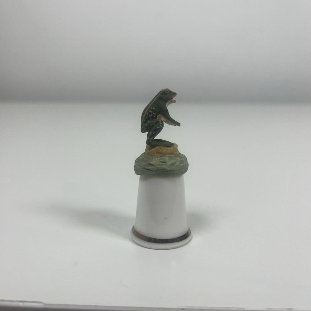 Sterling Classic Bone China Thimble With Enamelled Frog