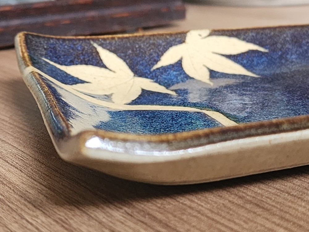 Kaleidoscaope Pottery Medium Dark Grass Patterned Blue Tray