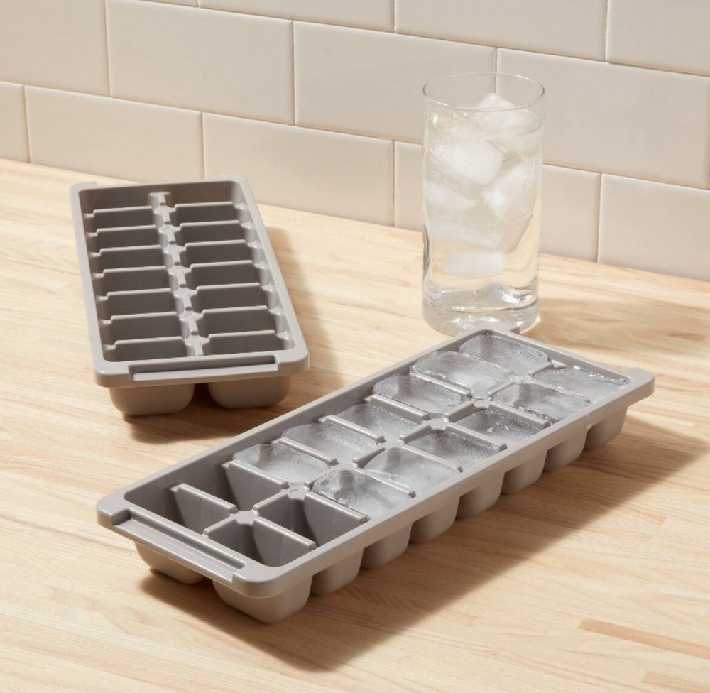 2-Pack ROOM ESSENTIALS Plastic Ice Cube Trays BPA-Free • Grey
