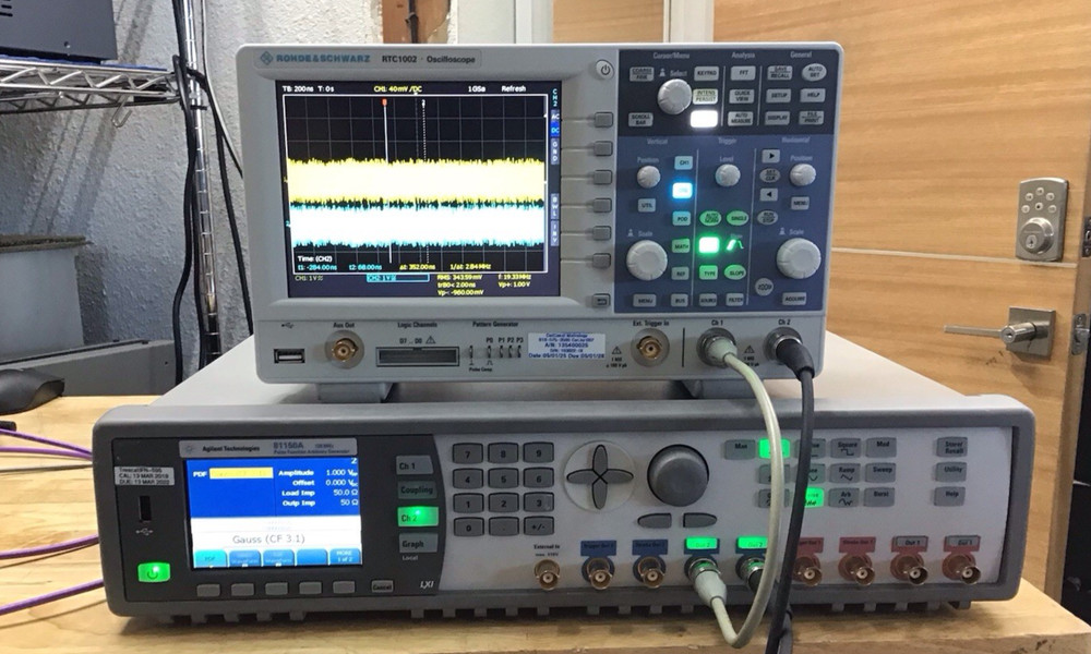 Agilent Keysight 81150A Pulse Function Arbitrary Generator w/Opt. 2 CHANNEL!