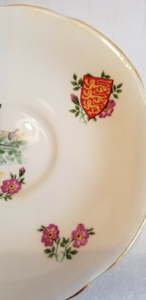 Duchess bone china Windsor Castle saucer EUC