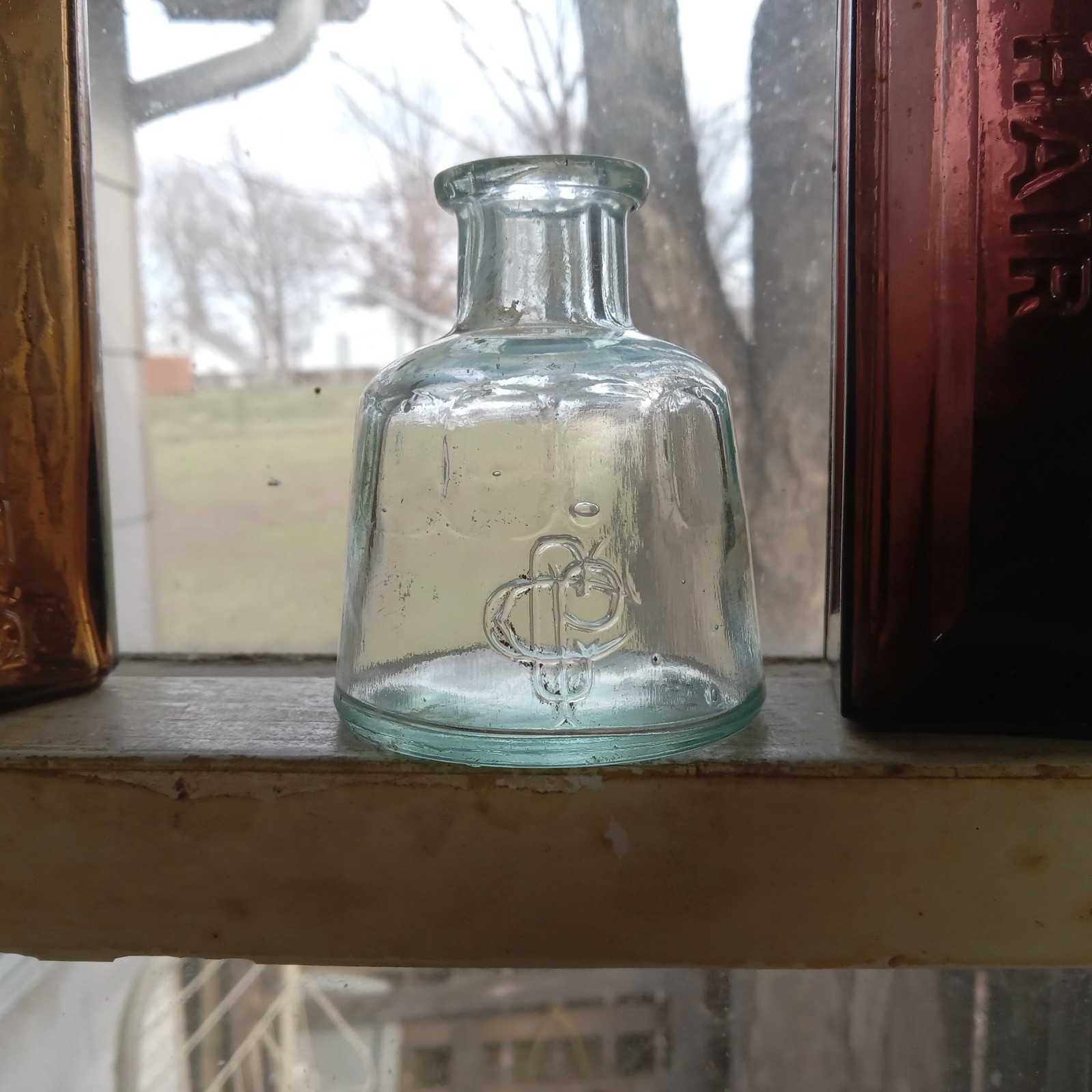 1890s CPCo (CROSS PEN CO PROVIDENCE,RI) CONE INK BOTTLE SHOWN DUG IN VIDEO