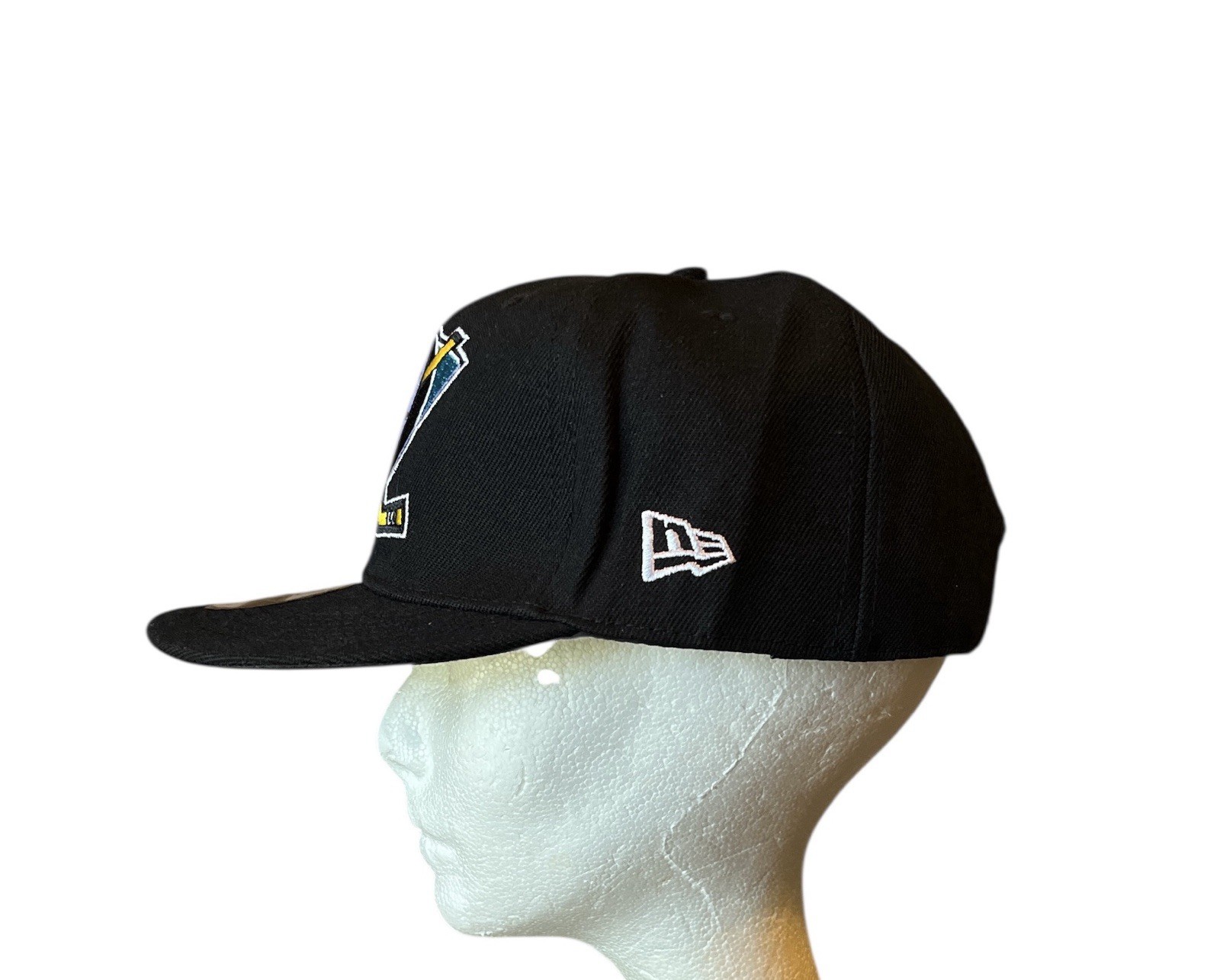 Anaheim Ducks 9Fifty New Era Hat Snapback Curved Bill Black NHL