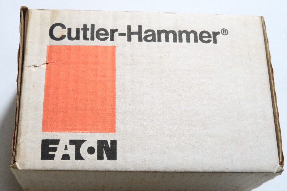 Cutler Hammer D80J Eaton Delay Timer Series A2 D80AM