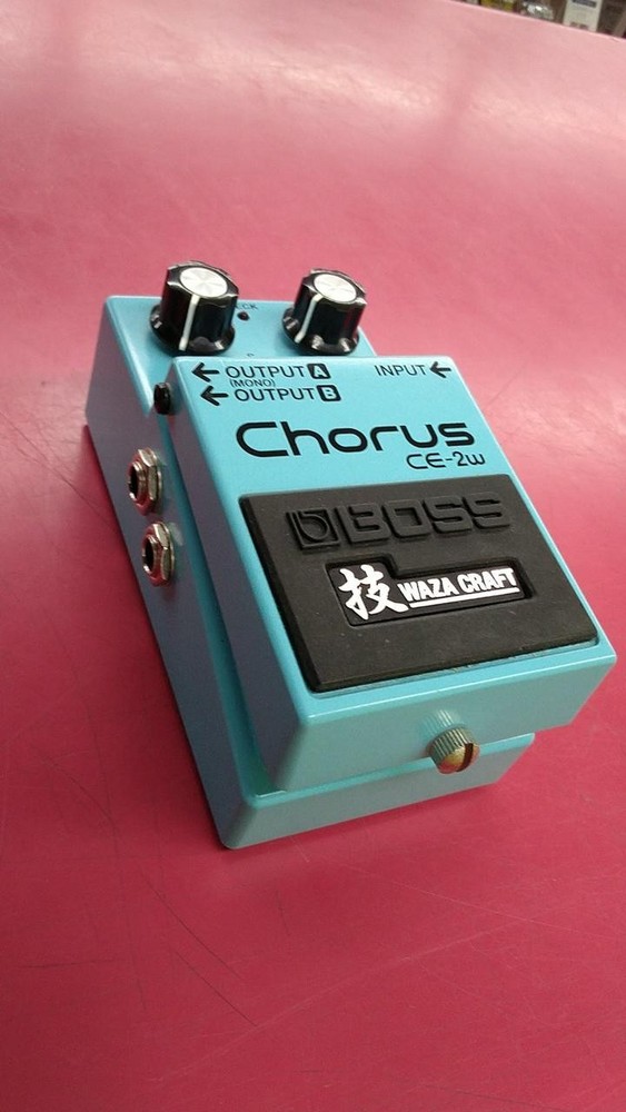 BOSS / CE-2W (no.260411)