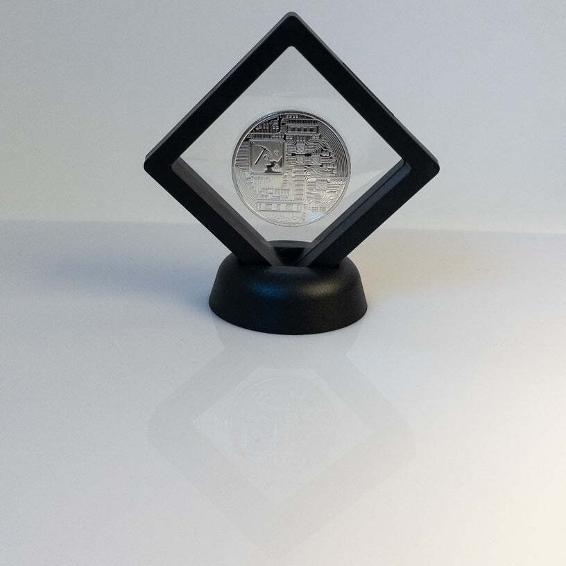 RAWAKK | Silver Bitcoin (BTC) with Display Stand
