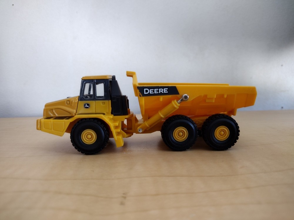 Ertl John Deere Construction Vehicles 1/64 Models