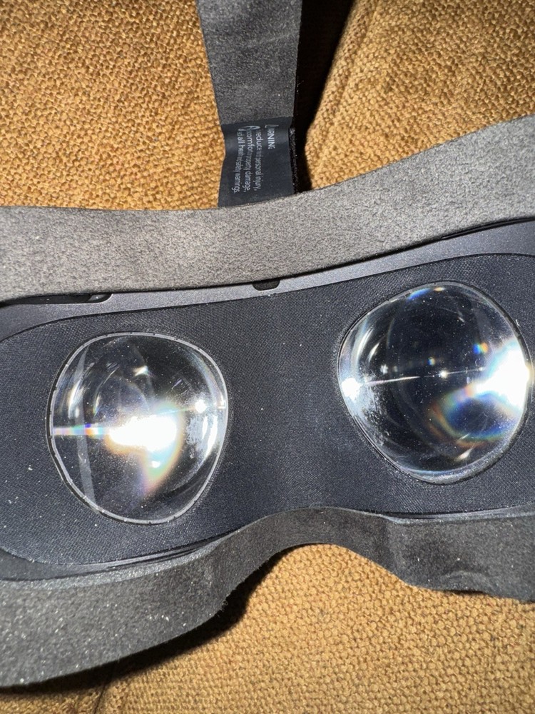 Meta Oculus Rift CV1 VR Virtual Reality Headset System - Black