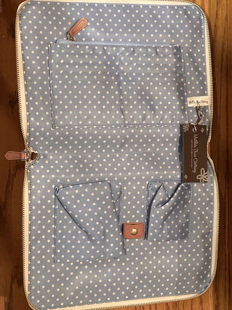 Matilda Jane On The Go Tech Organizer