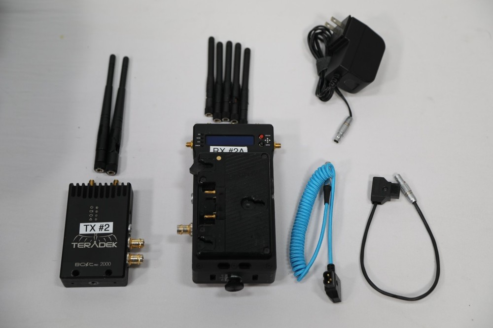 Teradek Bolt Pro 2000 SDI/HDMI Wireless Video System with Antenna Array