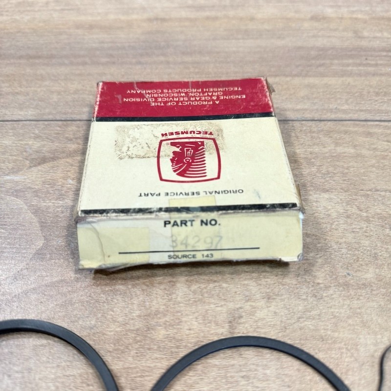 New TECUMSEH OEM NOS PISTON RING SET STD / 34297