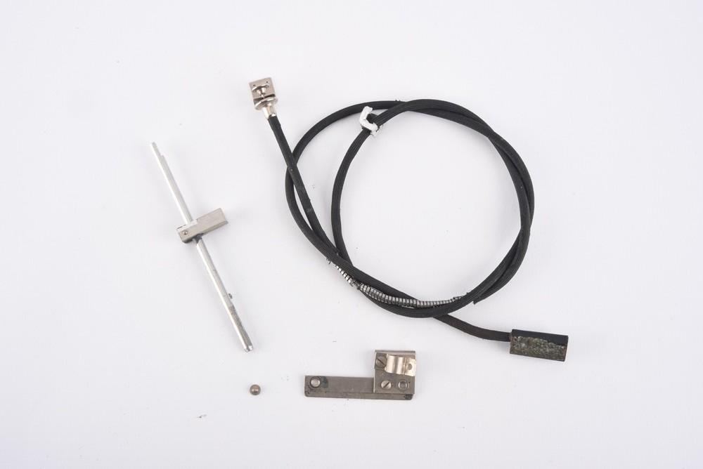 Plaubel Makiflex Automatic Camera Part Shutter Release Cable & Hardware V04