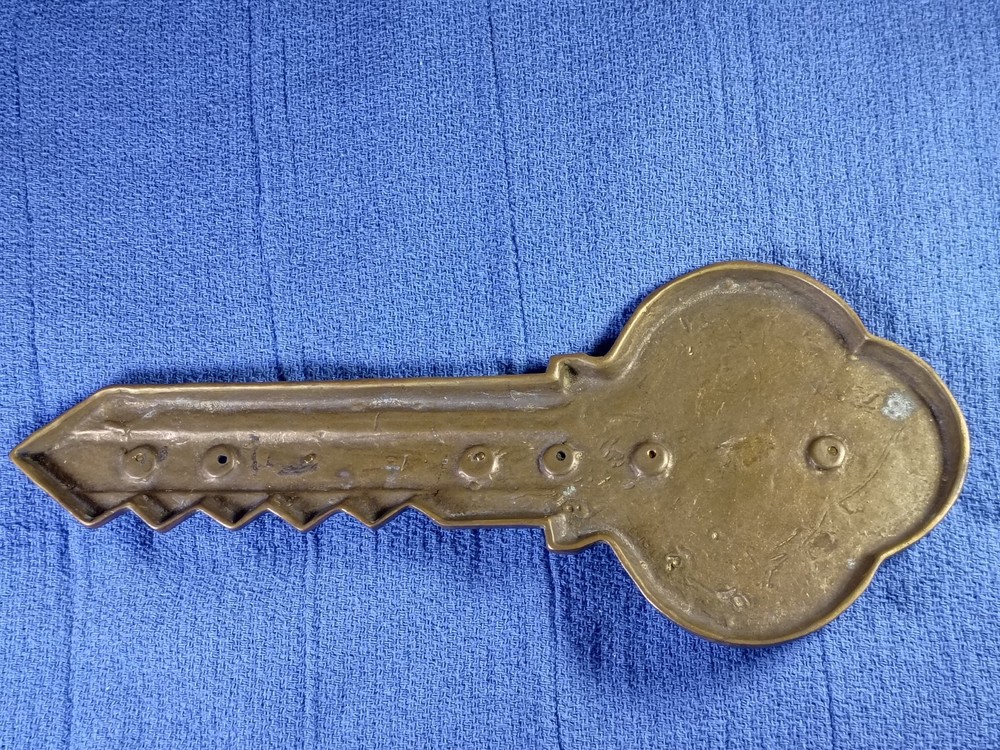 Vintage LARGE Wall Key Holder, Key Shaped Solid Brass w 5 Hooks