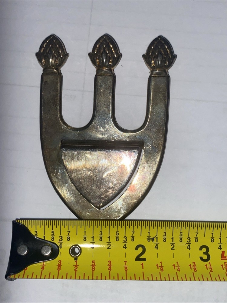 SHEFFIELD SILVER PLATED PINECONE TIPPED TRIDENT SPOON REST /