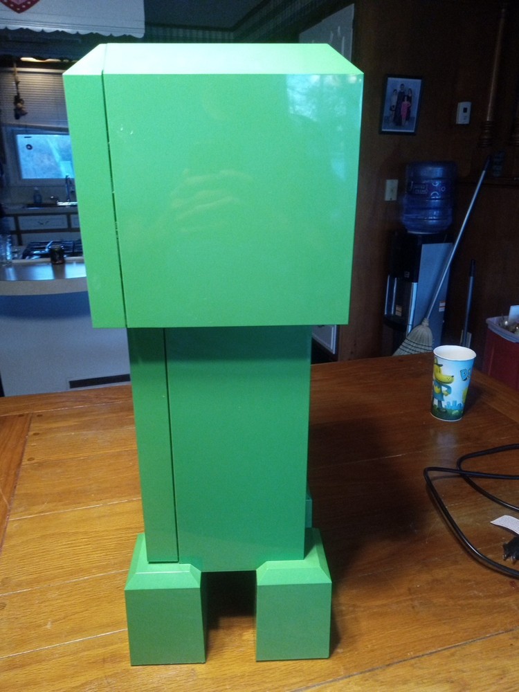 Minecraft Creeper Mini Fridge