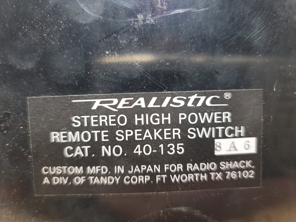 REALISTIC STEREO HIGH POWER REMOTE 4 SPEAKER SWITCH w/mounting bracket