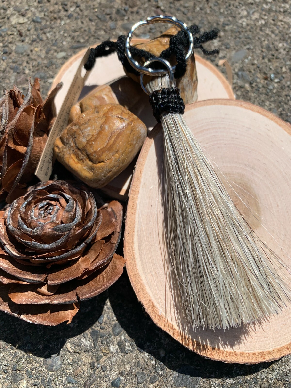 Cowboy Collectibles Horse Hair Tassel Key Chain, Zipper Pull, Decoration - NEW