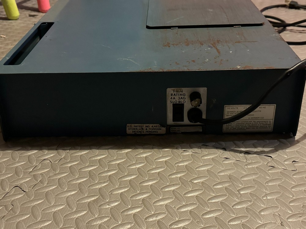 Gerber graphix-signmaker 4-B **UNTESTED**