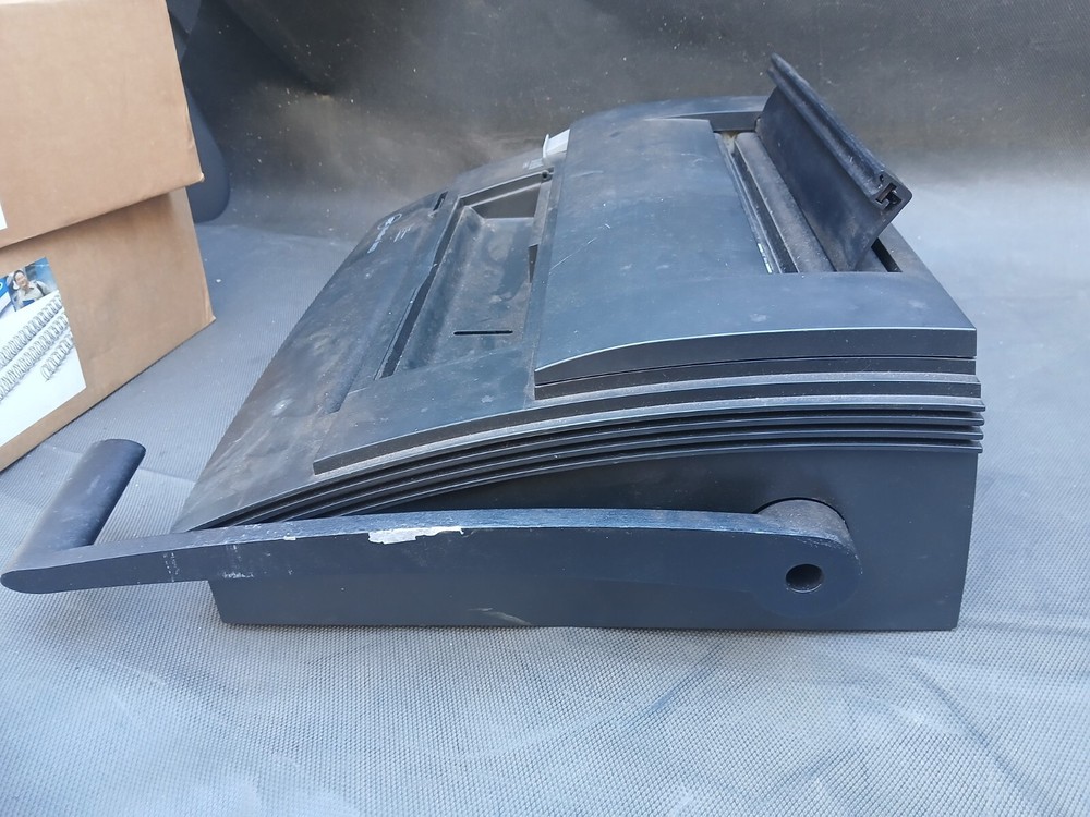 UNTESTED GBC Wirebind W400 Book Binding Machine with Binding Spirals AS IS