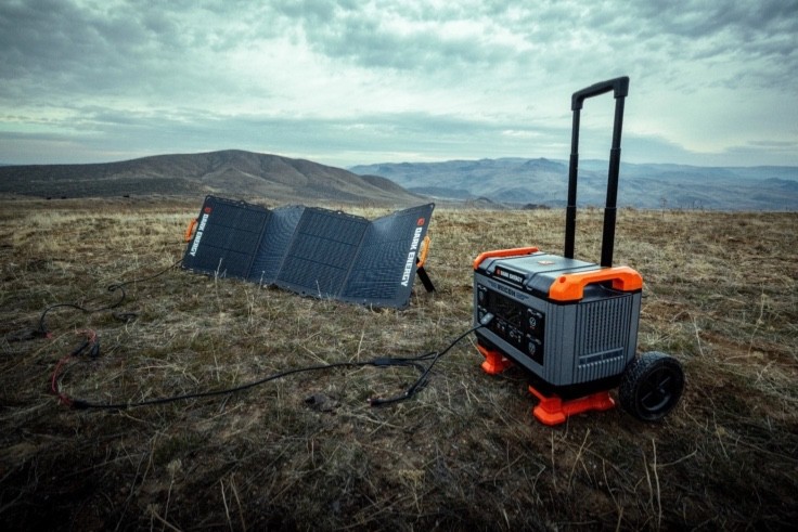 DARK ENERGY RECON 2000 SOLAR GENERATOR