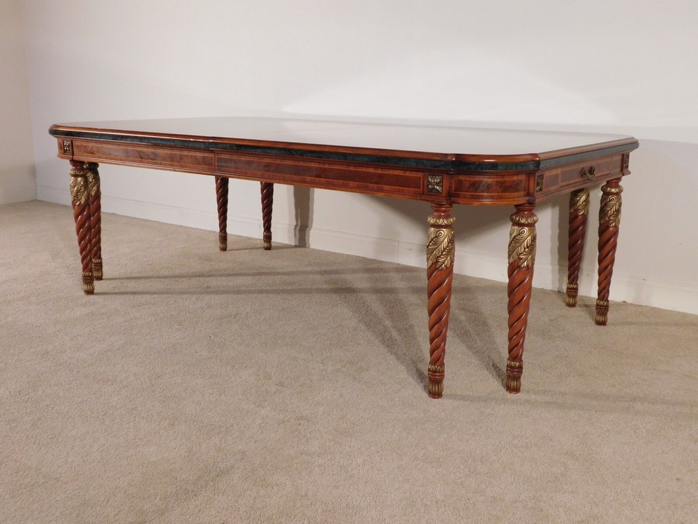 HENREDON Grand Provenance Dining Table