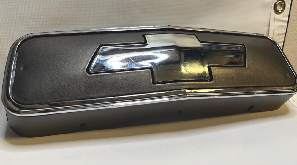 OBS CHEYENNE GRILLE EMBLEM Chrome