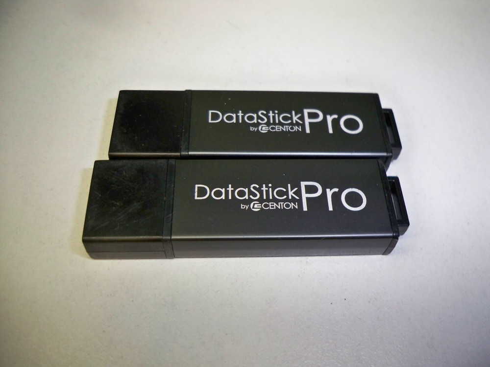 Centon DSP8GB2PK 2 x 8GB MultiPack DataStick Pro USB 2.0 Flash Drives (Grey)