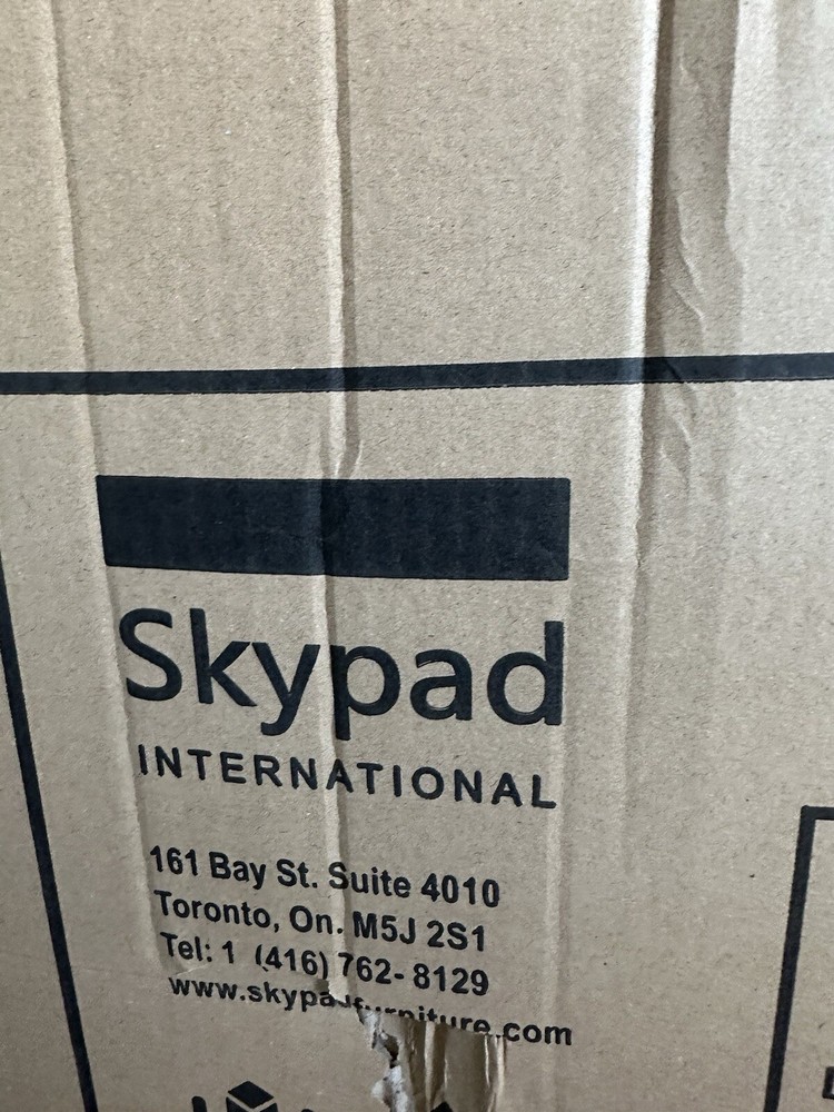 Skypad Lounge Chair