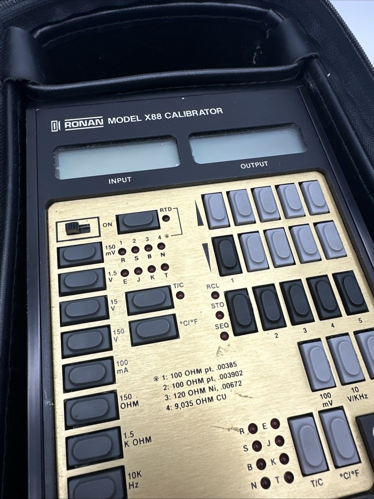 Ronan X88 Calibrator With Case Leads Manual UNTESTED*