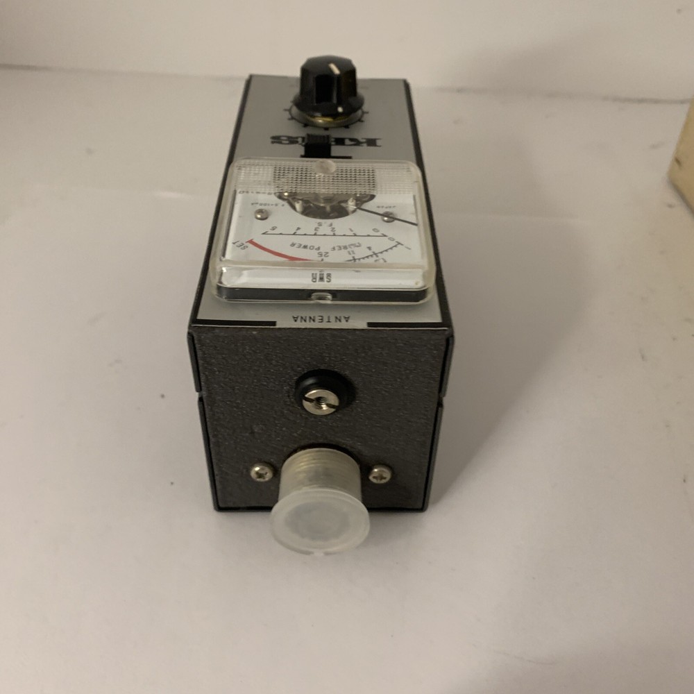 Vintage made in Japan. KRIS, Transmitter Model 823-126 Untested