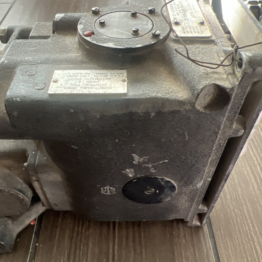 Vintage Sperry Mark 4 Automatic Pilot Directional Gyro