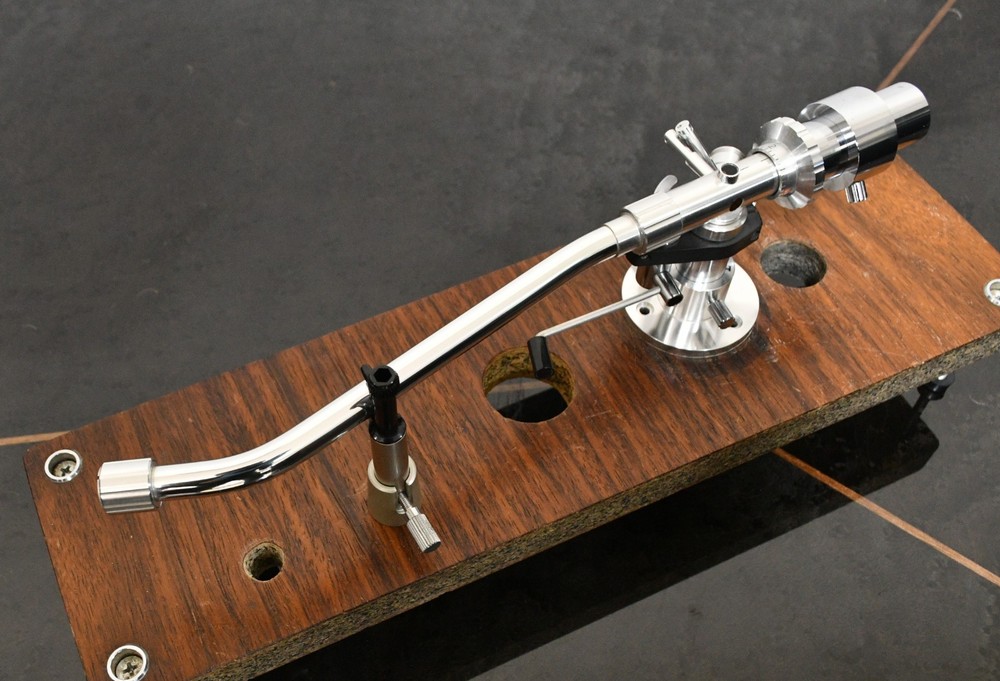 STAX UA-7 tonearm with cable * VG+ working condition