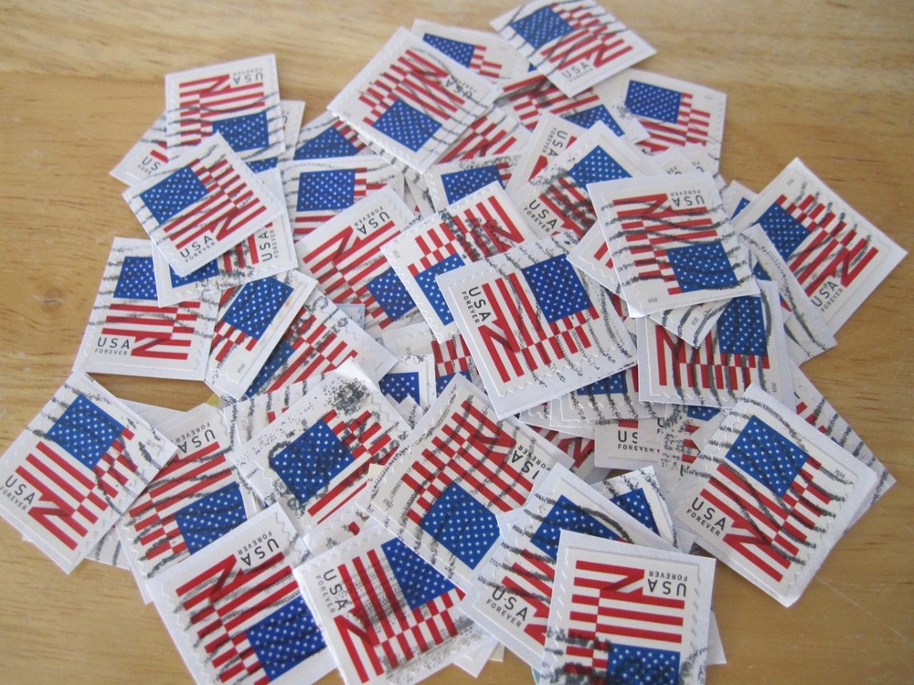 100 USED 2018 FLAG STAMPS