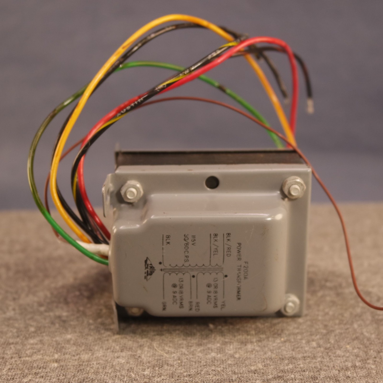 Triad Power Transformer 115V Primary Dual 13 or 18 Volt @ .9 Amp Secondaries