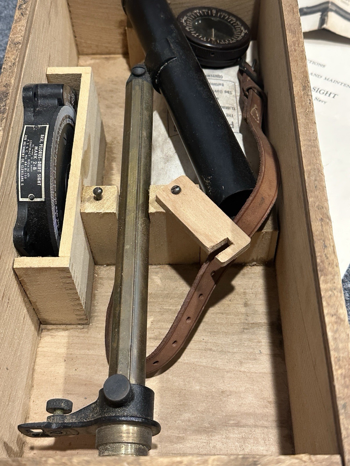 WWII U.S. Navy Pelorus Drift Sight Mark 2B Aero Instrument Co. Complete Antique