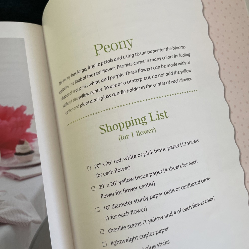 Leisure Art Make Paper Flowers Book