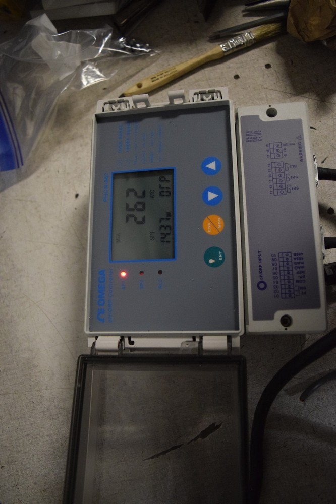 Omega pH/ORP PHCN-962 Controller