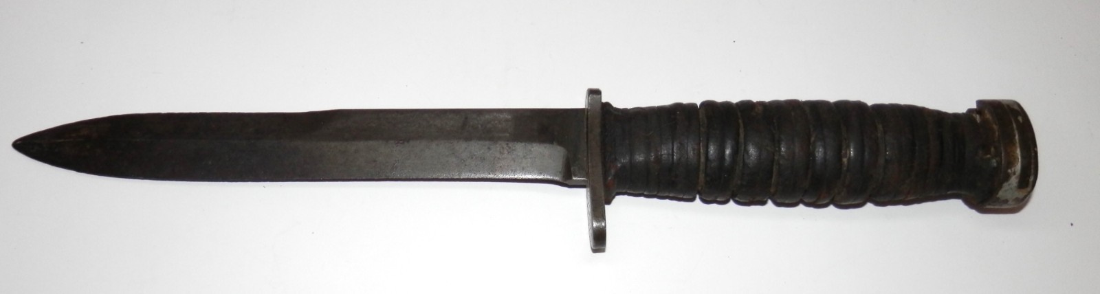 WWII US M IV Bayonet marked USM8A1 TWB with Sheath